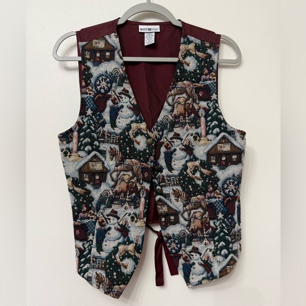Vintage 90s White Stag Winter Scene Tapestry Vest